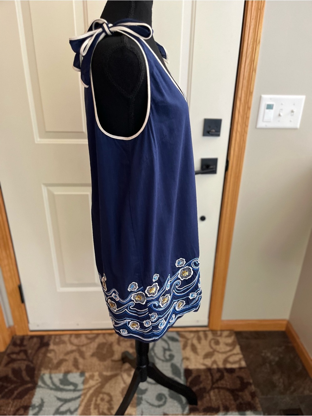 Women’s Anthropologie blue Wave embroidered sequined sleeveless mini dress.Large - Picture 2 of 15